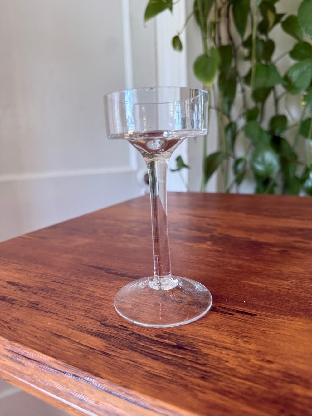 Clear Glass Champagne Coupe - Elegant Stemware